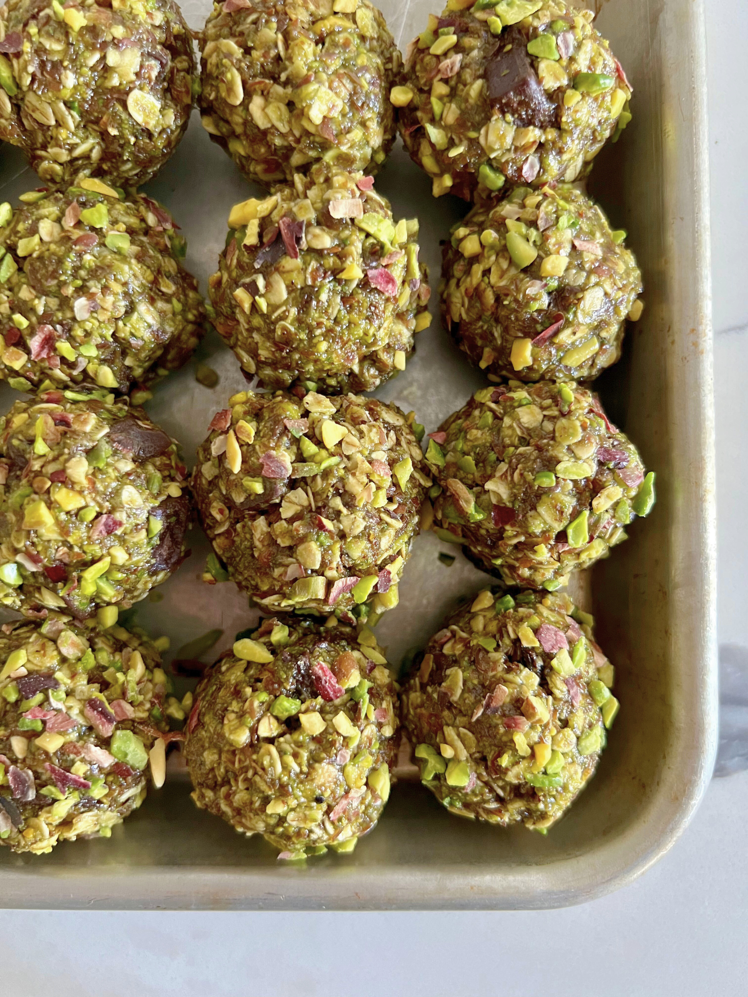 Pistachio Energy Bites
