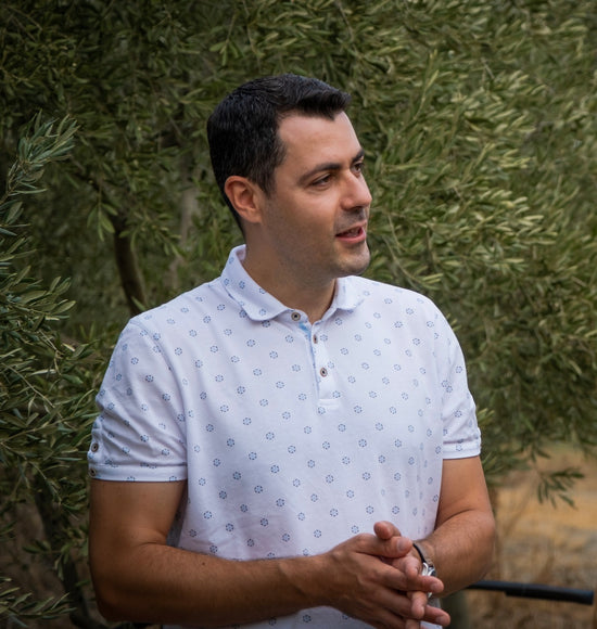 ahat serdar caskurlu, CEO of peppertux farms and zeytin extra virgin olive oils